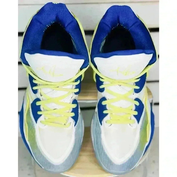 NIKE Kyrie Infinity Men’s Size 8 Basketball Shoes White/Blue/Yellow main image 7